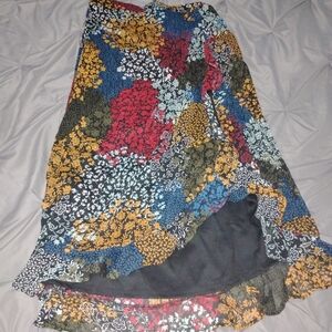 H&M Multicolor Asymmetrical Skirt